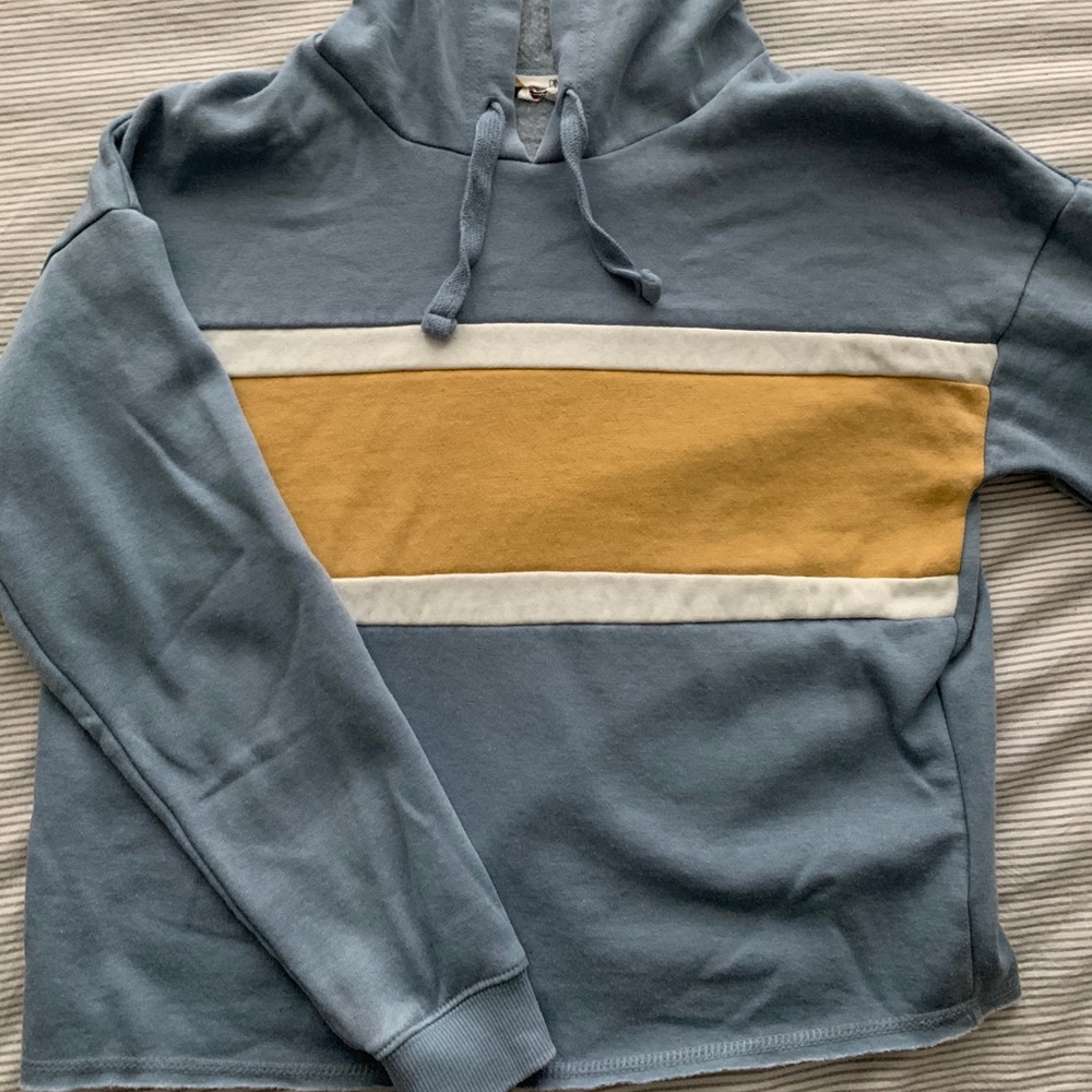 Cropped Wide Stripe Hoodie